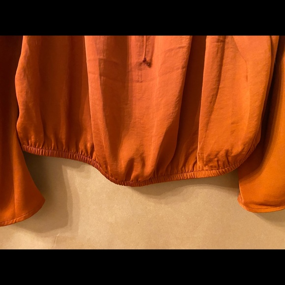 Express Satin button front top - Picture 4 of 4